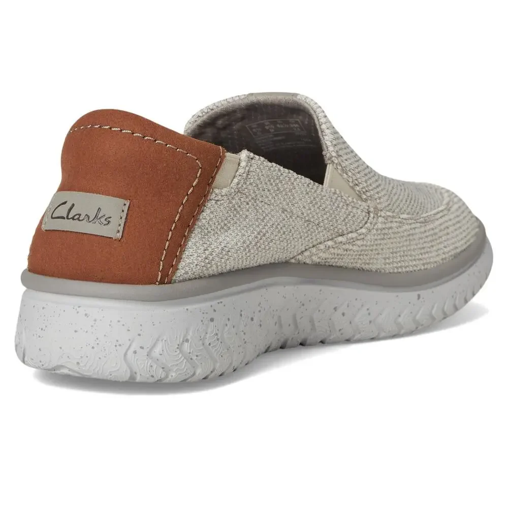 CLARKS MEN'S RELAXLITE STEP SAND TEXTILE 12 MEDIUM